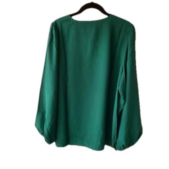 NWT J. Crew Keyhole Long Sleeve Puff Drapey Crepe Relaxed Fit Blouse MT Green - Picture 14 of 15